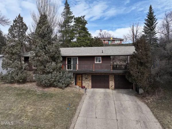 500 Division Street Nw, Mandan, ND 58554