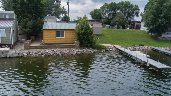 33 Brush Lake, Mercer, ND 58559