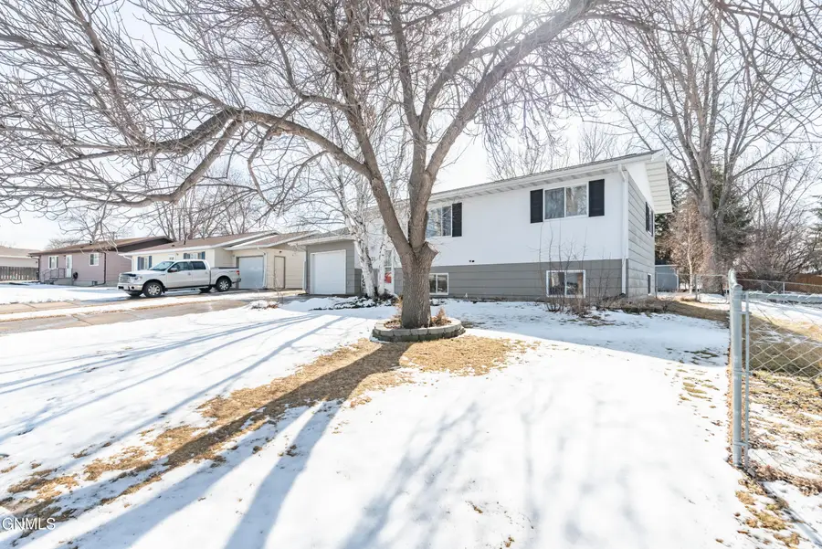 21 Eckleson Road, Lincoln, ND 58504 - #3