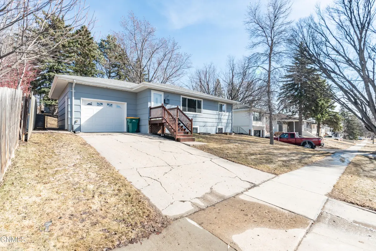 1223 17th Street, Bismarck, ND 58501 - #1