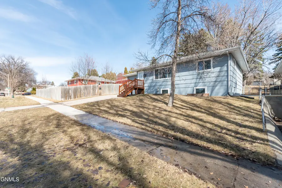 1223 17th Street, Bismarck, ND 58501 - #3