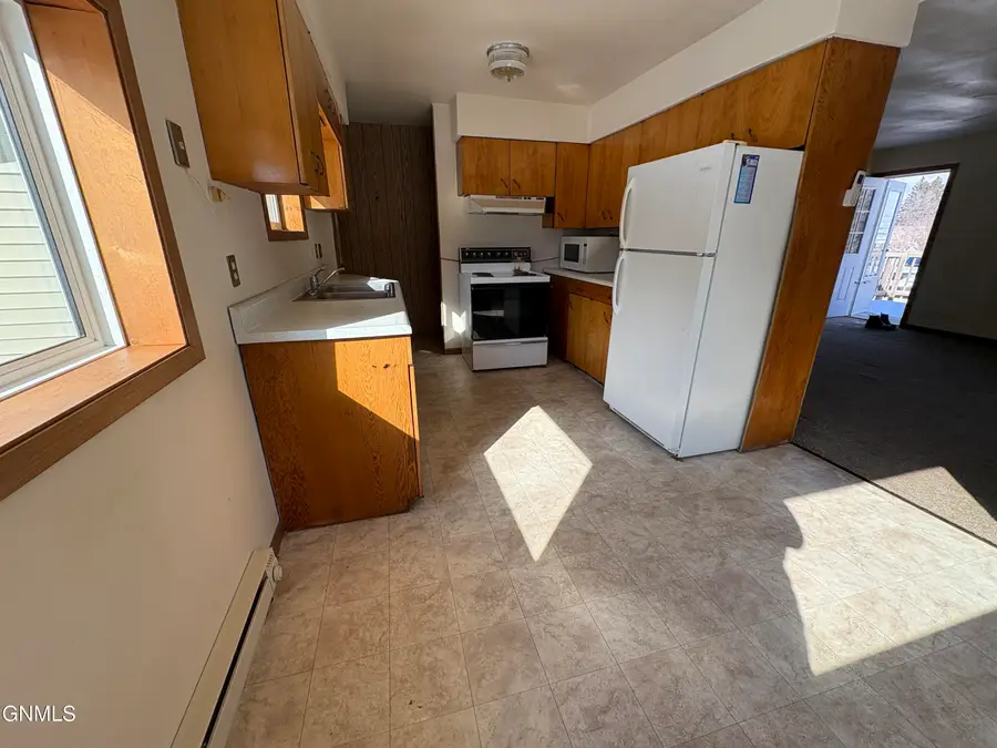 325 Monroe Street, Fullerton, ND 58441 - #2