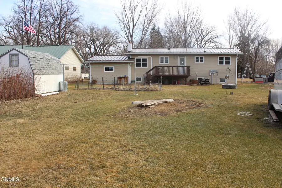 304 Main Street, Stanton, ND 58571 - #2