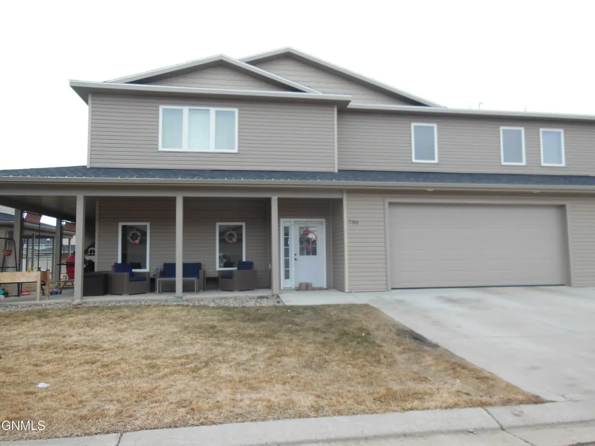 730 Compass Loop, Bismarck, ND 58504 - #1