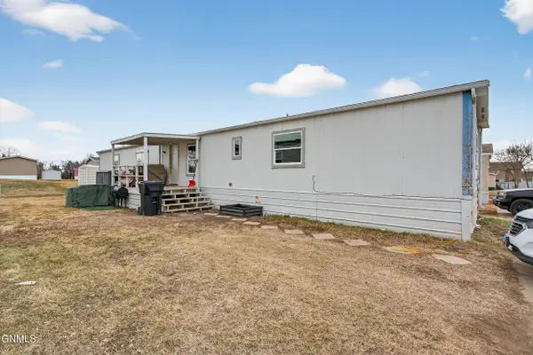 710 27th Street W, Williston, ND 58801