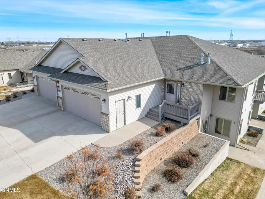 1501 35th Street #1, Bismarck, ND 58501 - #2