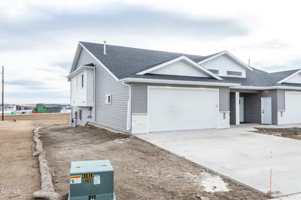5511 Davies Drive, Bismarck, ND 58503
