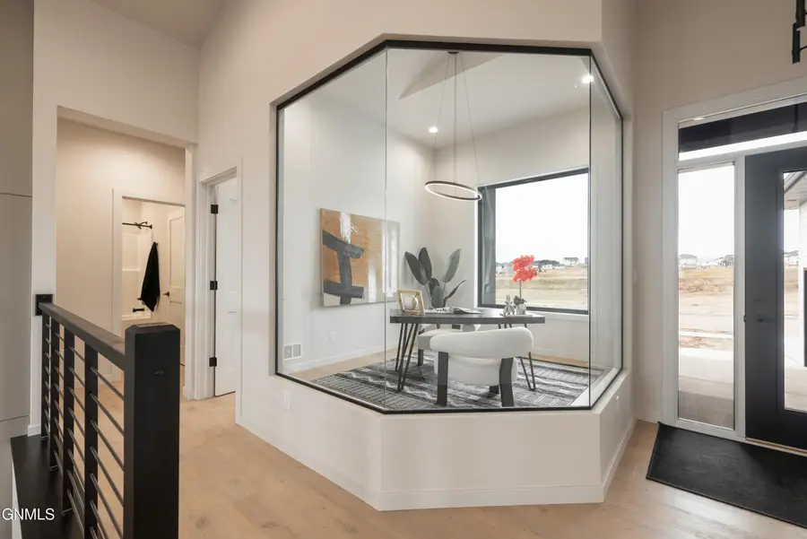 4211 Kites Lane, Bismarck, ND 58503 - #3