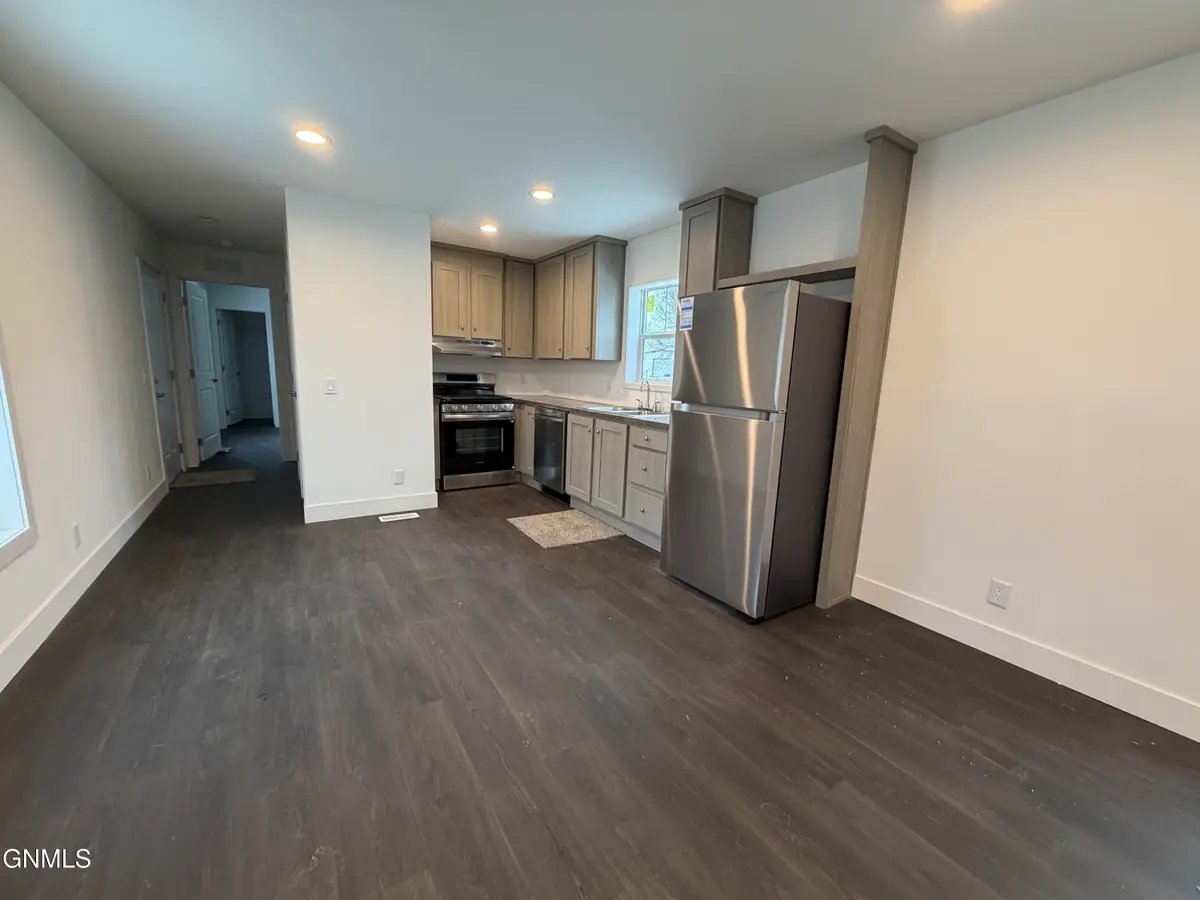 105 Countryside Lane, Mandan, ND 58554 - #1