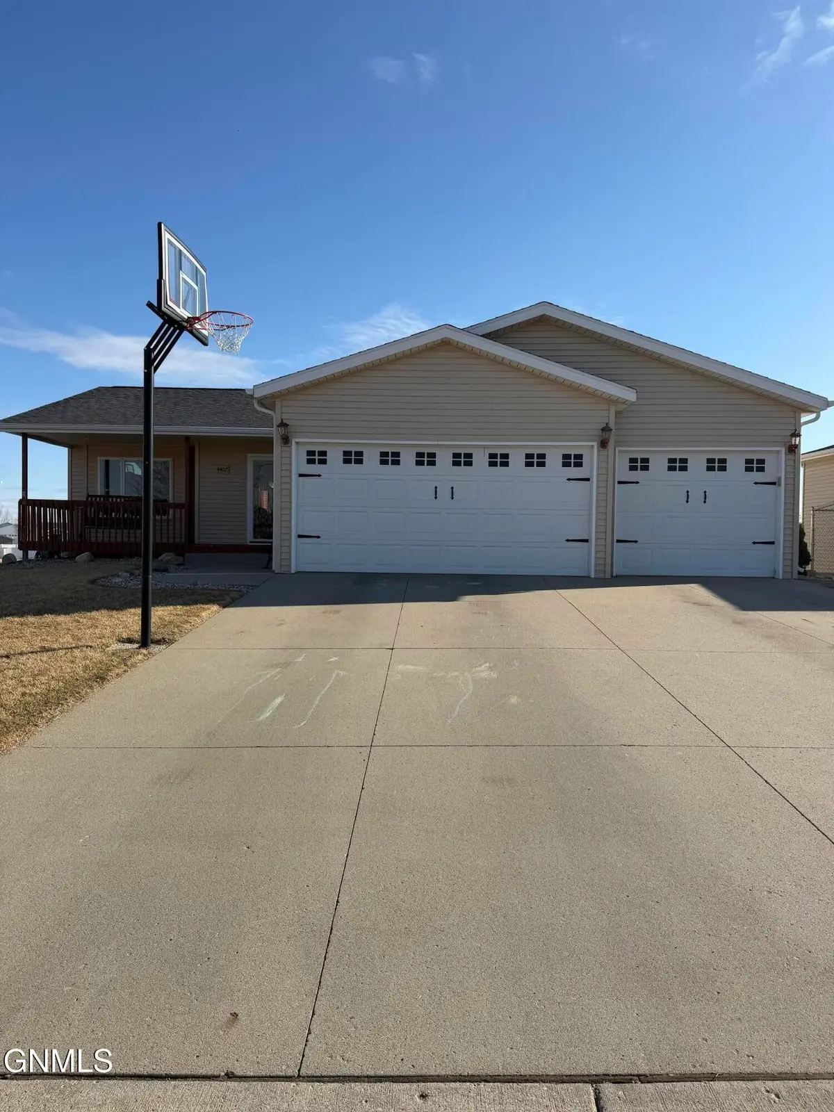 4407 Chamberlain Drive, Bismarck, ND 58503 - #1