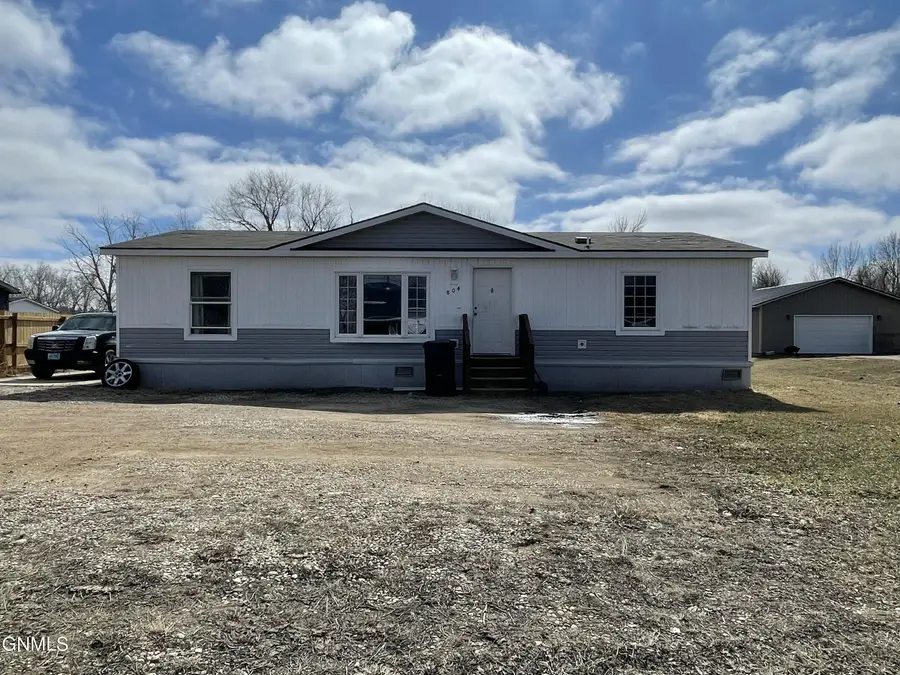 804 35th Street E, Williston, ND 58801 - #2