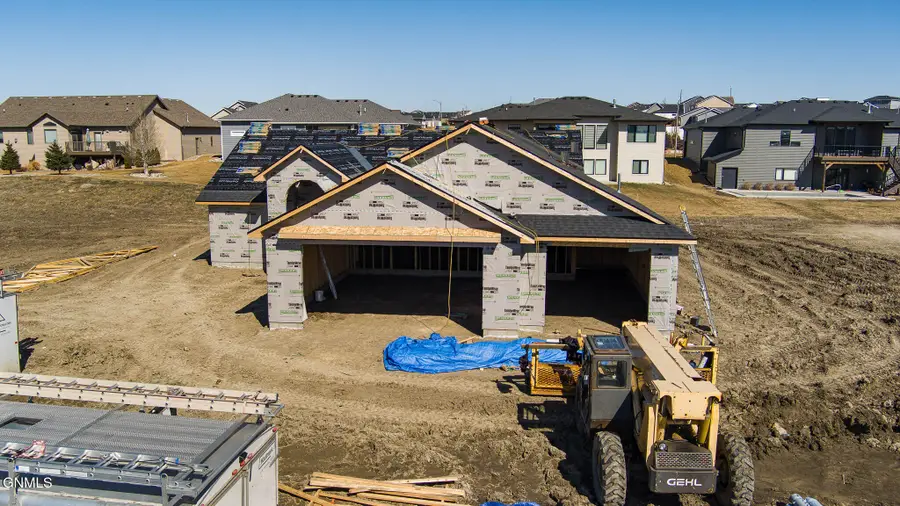 4420 Marsh Hawk Drive, Bismarck, ND 58503 - #2