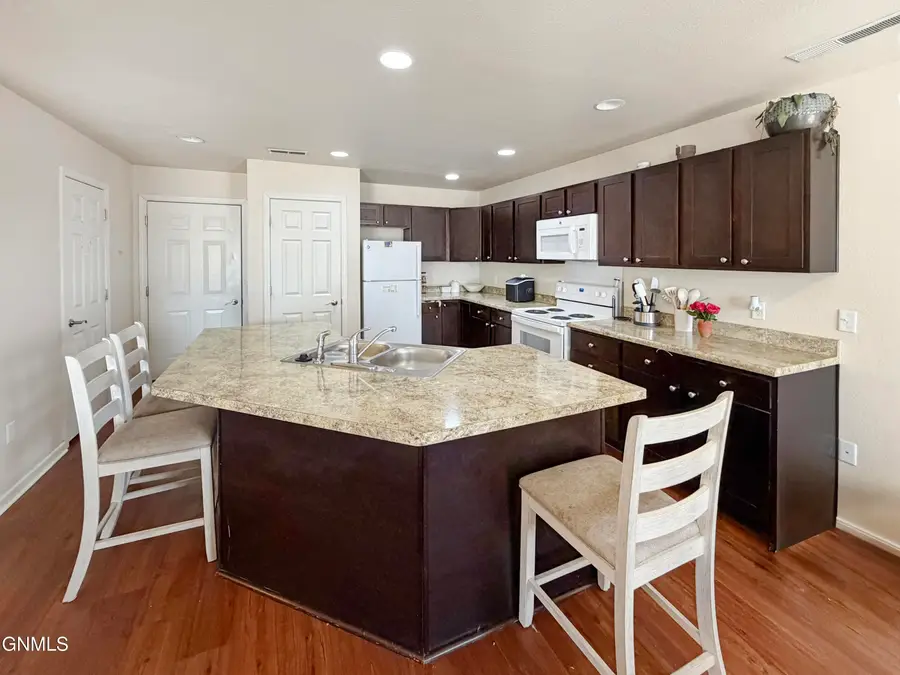 3604 Long Branch Avenue, Williston, ND 58801 - #3