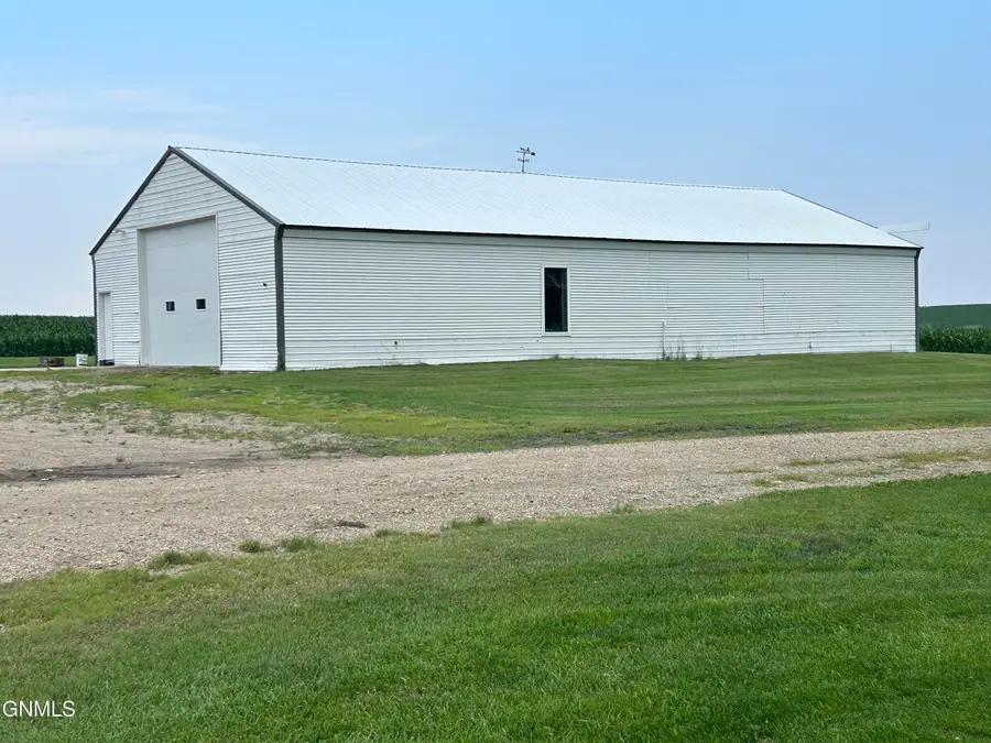 8221 117th Avenue Se, Crete, ND 58040 - #3