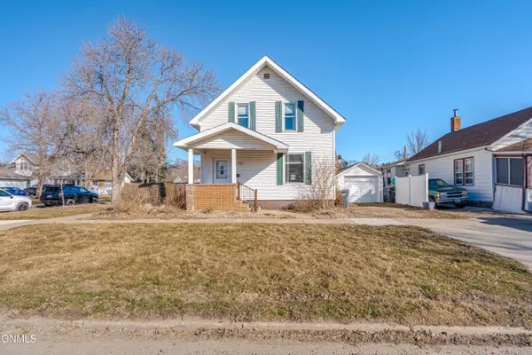 110 2nd Street Nw, Mandan, ND 58554