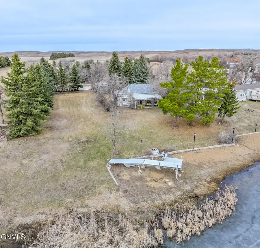 272 & 273 Blacktail Drive, Williston, ND 58801 - #2
