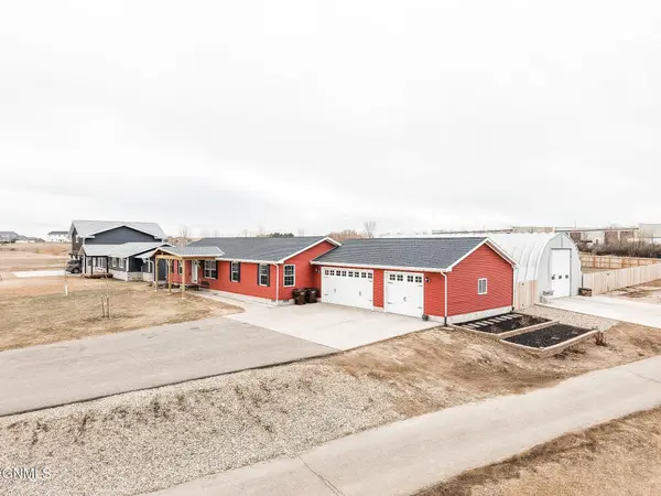 14038 Prairie Lane, Williston, ND 58801
