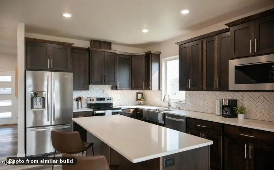 4806 Cornice Loop, Bismarck, ND 58503 - #3