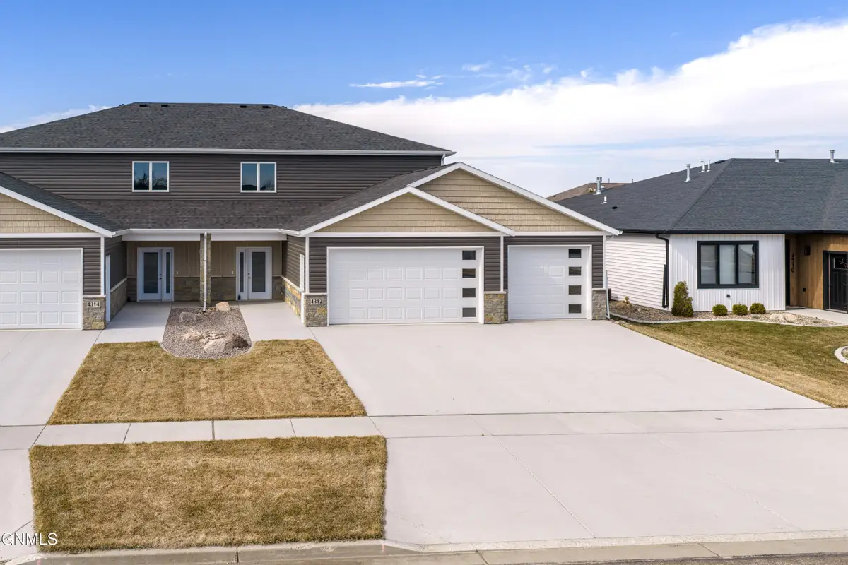 4312 Downing Street, Bismarck, ND 58504 - #1