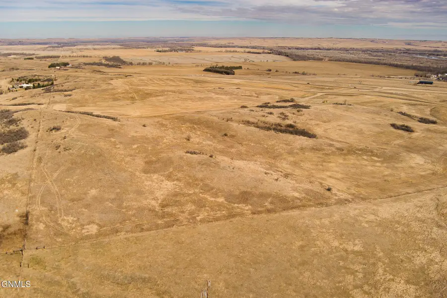 3535 Rhone Drive, Mandan, ND 58554 - #3