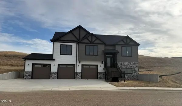 230 Leslie Lane, Watford City, ND 58854