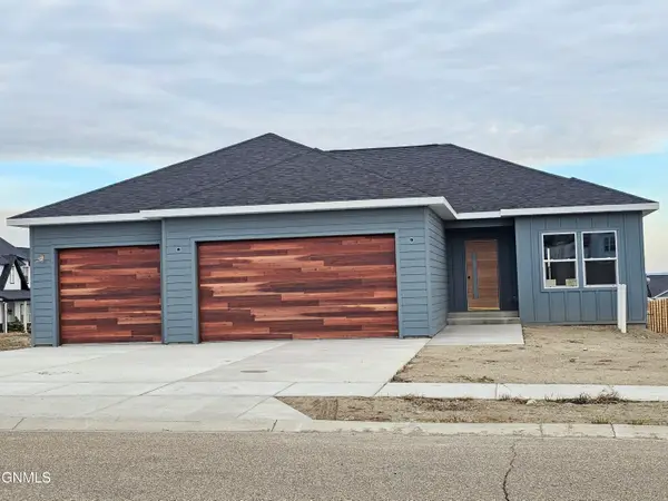 3016 28th Court W, Williston, ND 58801