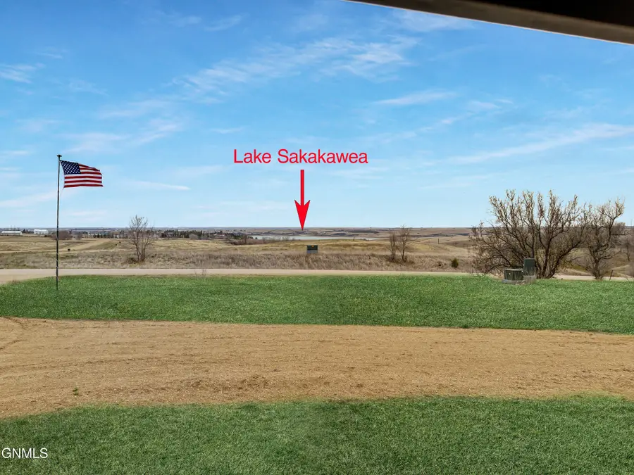 4991 14th Street Nw, Garrison, ND 58540 - #2