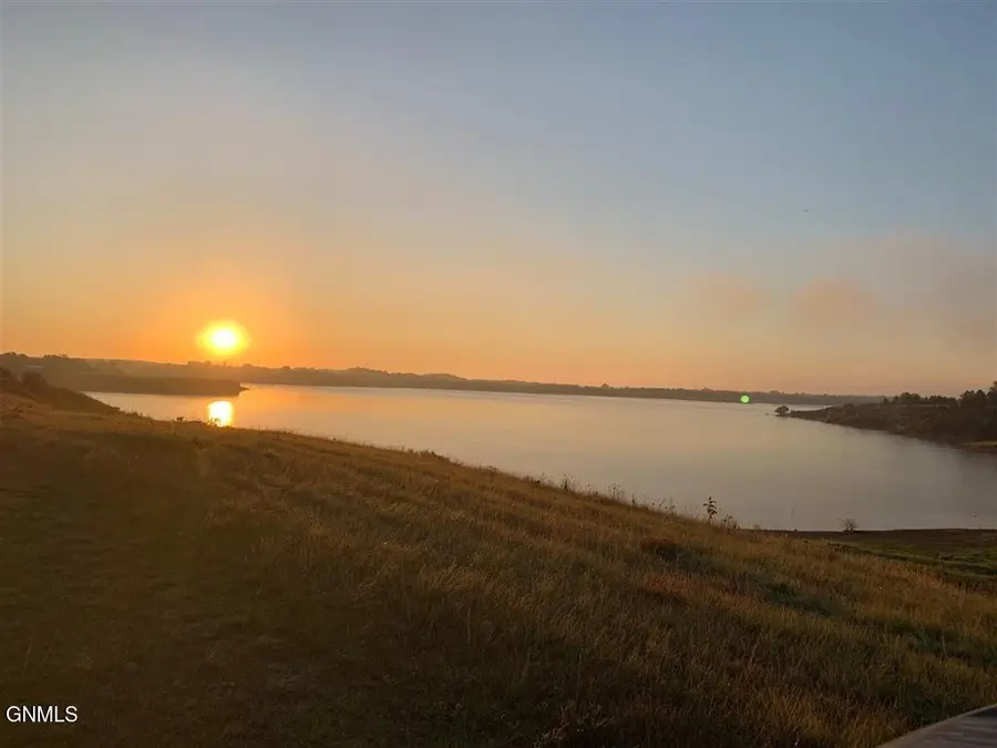 Lot 11 42k Avenue Nw, Garrison, ND 58540 - #2