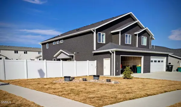 5602 Titanium Drive, Bismarck, ND 58503