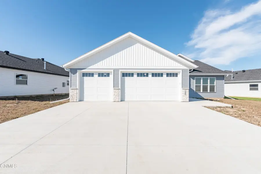 5906 Theodore Lane, Bismarck, ND 58503 - #3