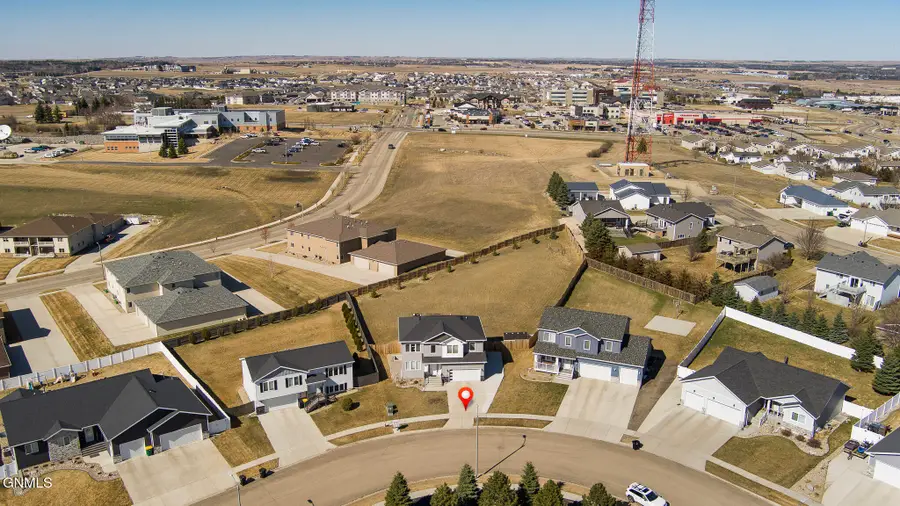 3936 Lone Peak Drive, Bismarck, ND 58503 - #3