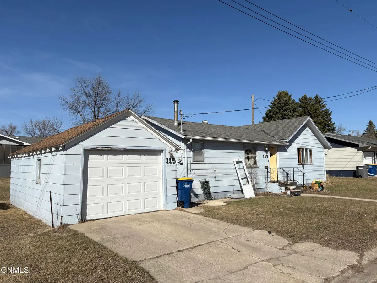113 3rd Street S, Ellendale, ND 58436 - #1