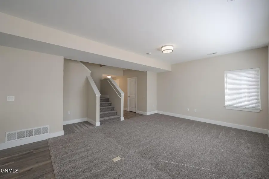 2725 28th Street W, Williston, ND 58801 - #3