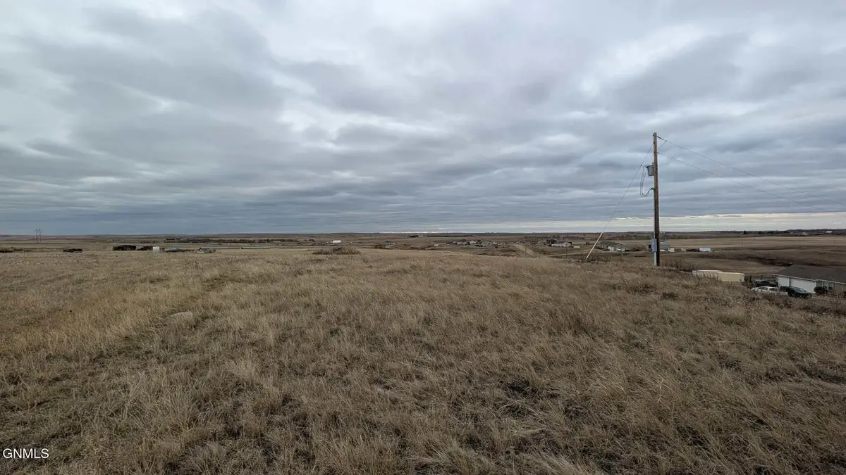 14932 Cochise Street, Williston, ND 58801 - #1