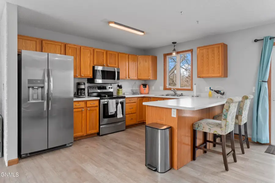 5800 Lariat Loop, Bismarck, ND 58503 - #3