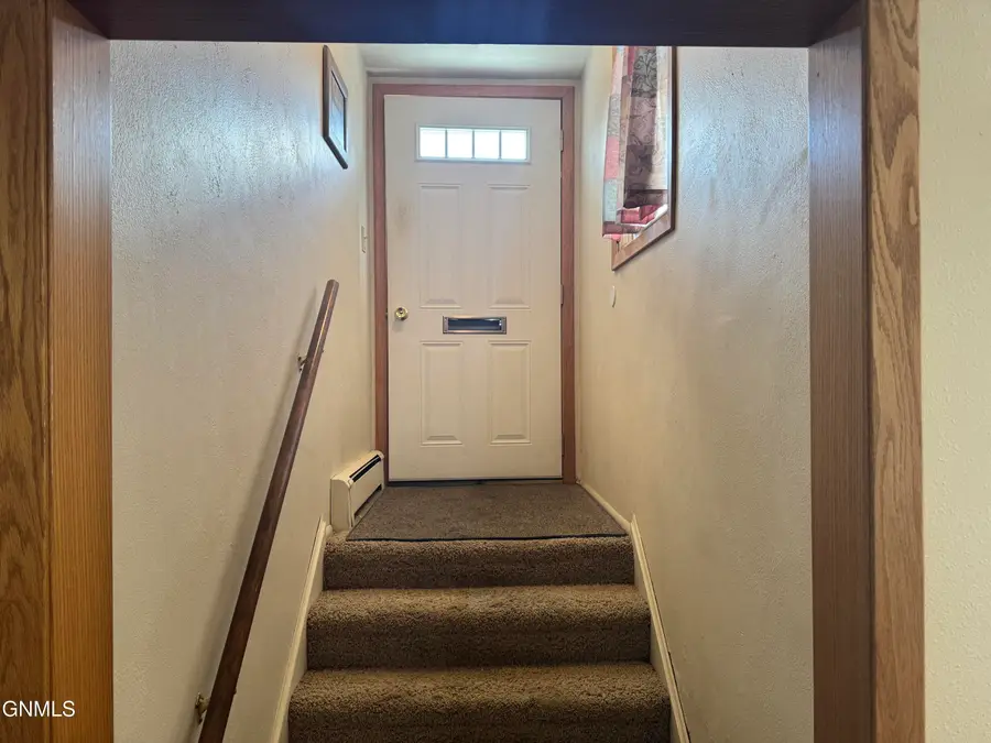 224 7th Street Nw #224, Jamestown, ND 58401 - #2