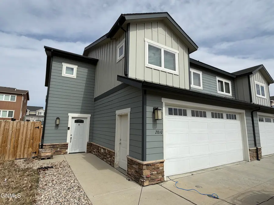 2810 27th Street W, Williston, ND 58801 - #2