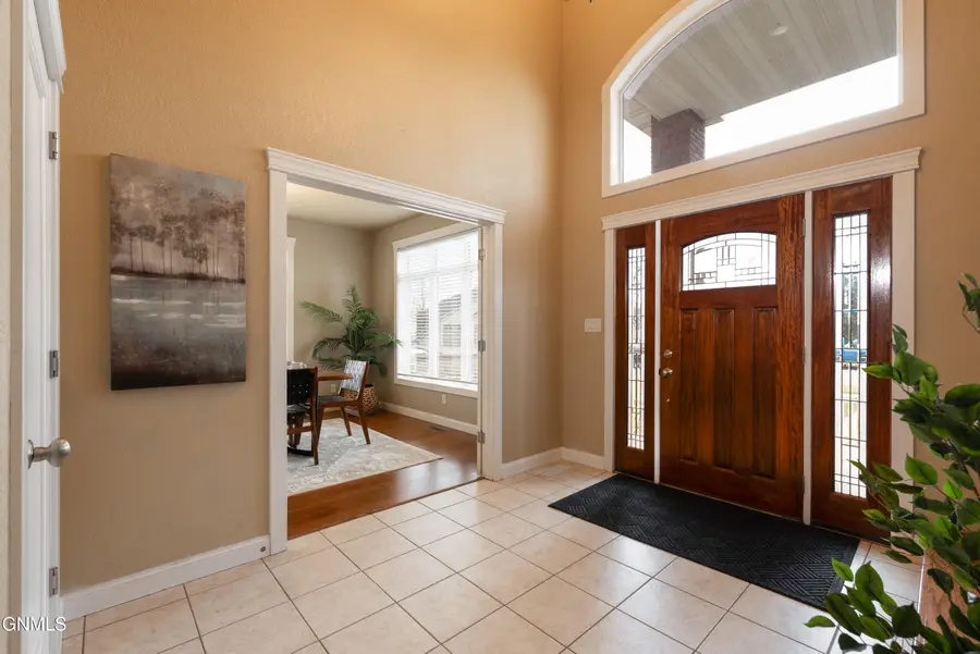 4912 Inlet Bay Drive Se, Mandan, ND 58554 - #3