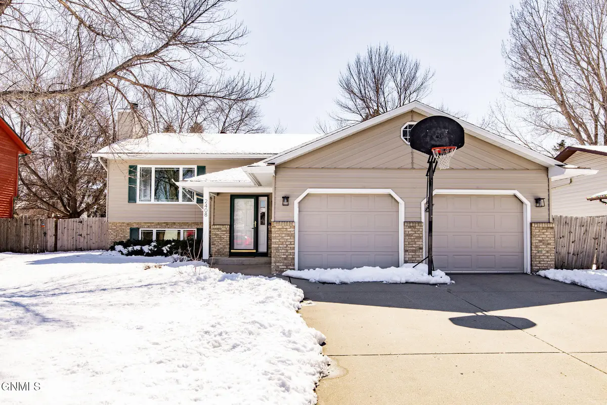 2408 34th Avenue S, Fargo, ND 58104 - #1