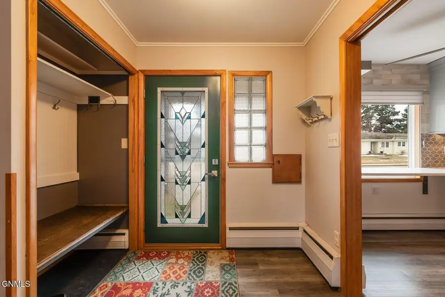 216 Tower Avenue, Bismarck, ND 58501 - #3