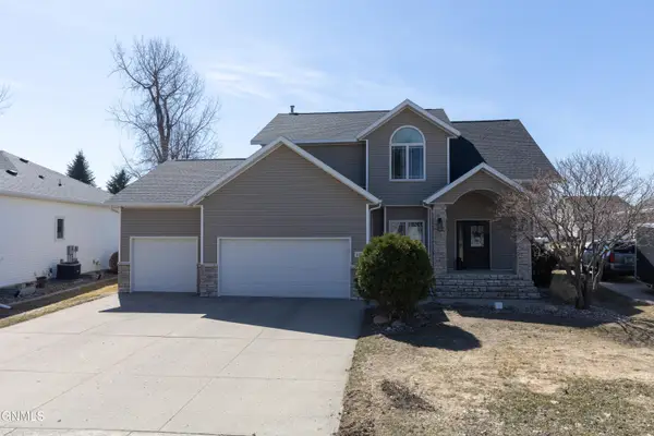 3311 Heartwood Drive Se, Mandan, ND 58554