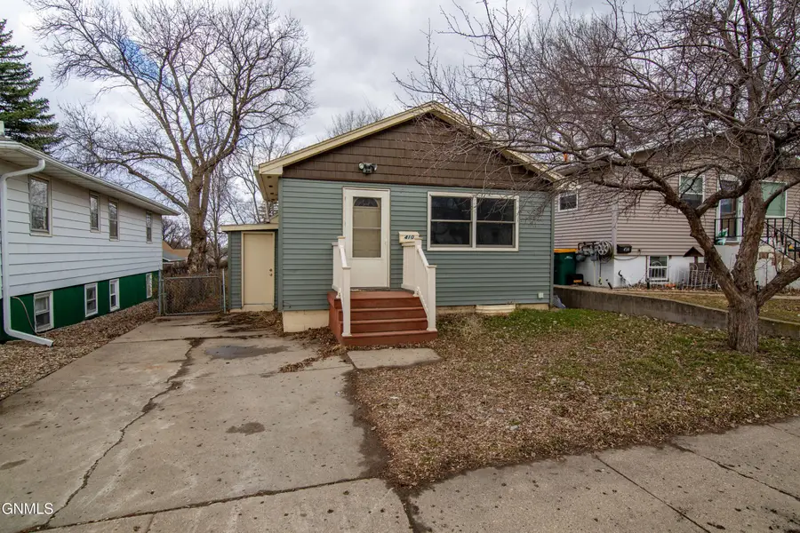 410 22nd Street, Bismarck, ND 58501 - #2