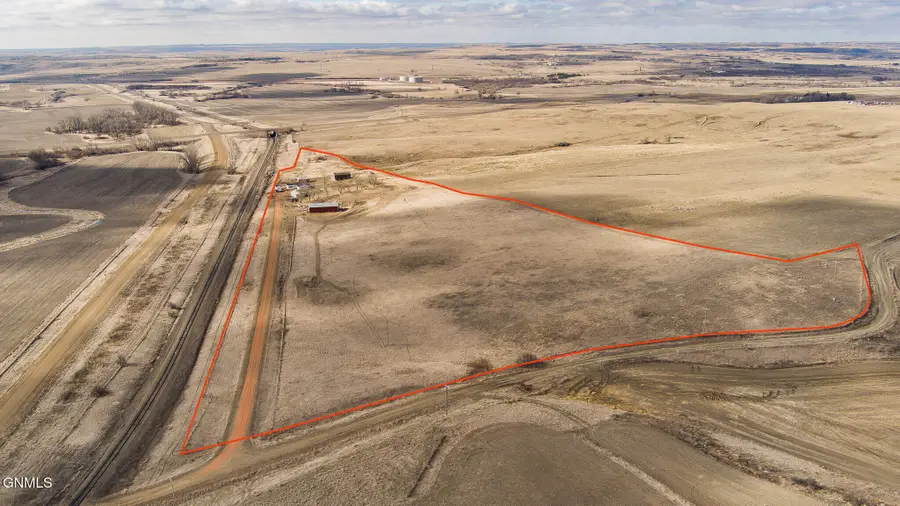 811 County Road 17, Beulah, ND 58523 - #2