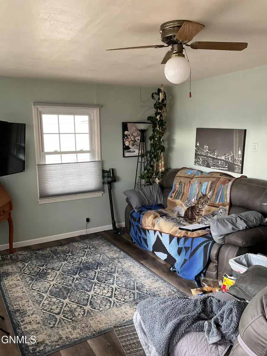 1414 1st Avenue E, Williston, ND 58801 - #3