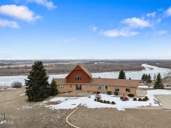 14090 47th Lane Nw #310, Williston, ND 58801