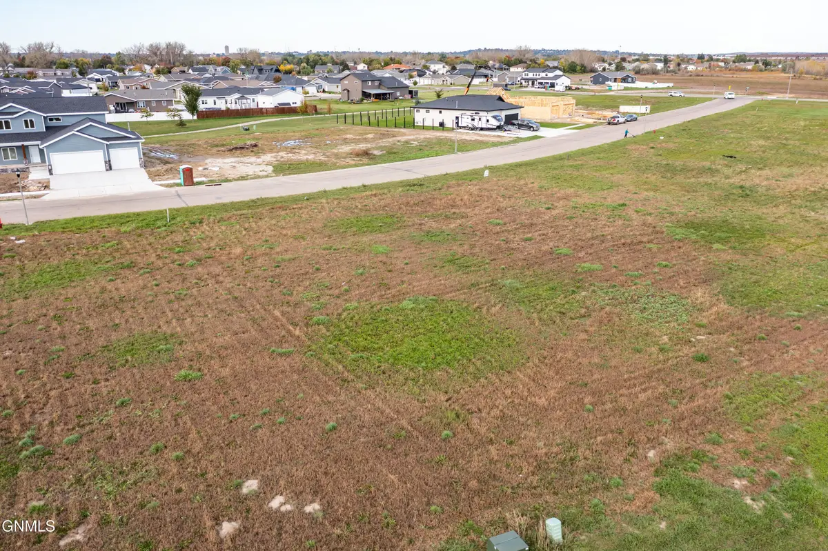 335 Kamrose Drive, Bismarck, ND 58504 - #1