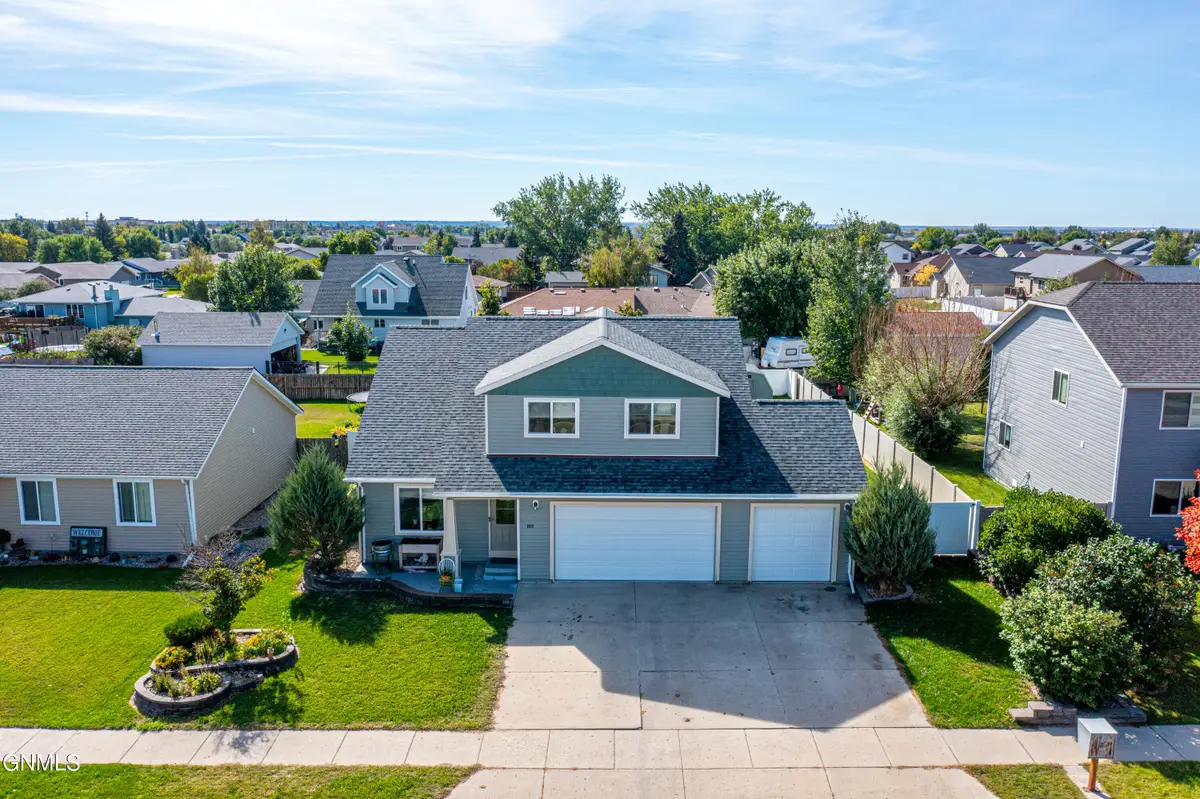 1817 25th Street W, Williston, ND 58801 - #1