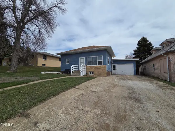 415 Court Street, Flasher, ND 58535