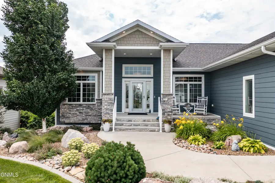 1013 Limited Lane, Bismarck, ND 58503 - #2