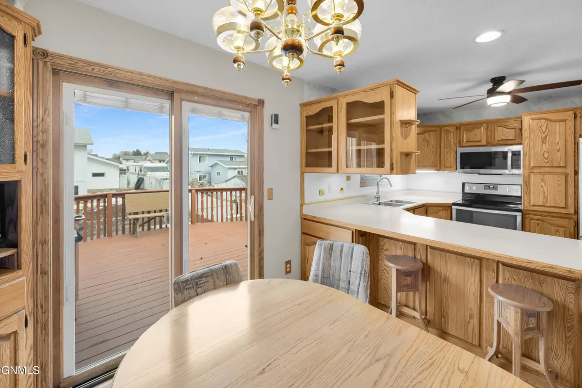 836 24th Street W, Dickinson, ND 58601 - #1